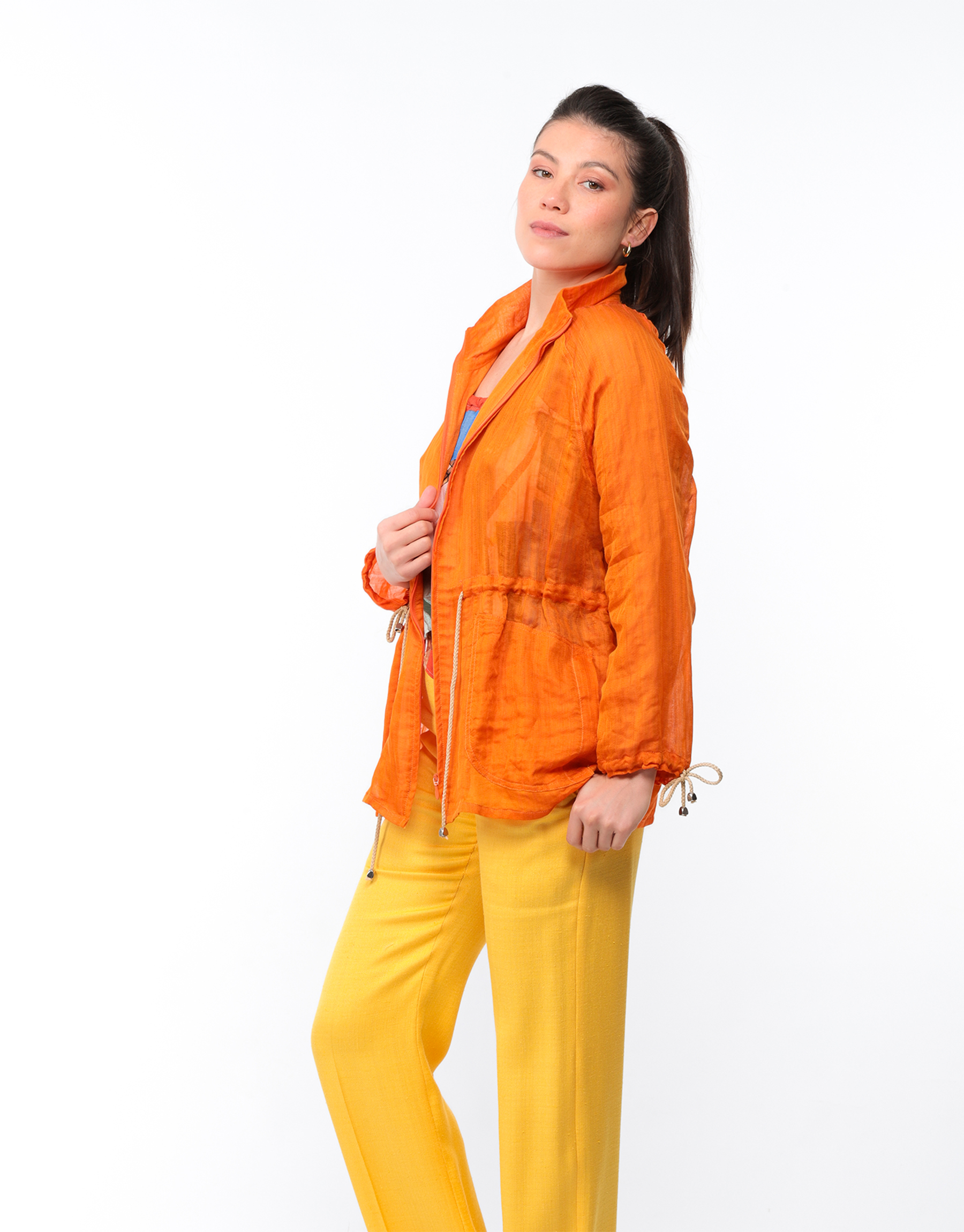 Oversize parka in linen damask linden or orange bubbling organza